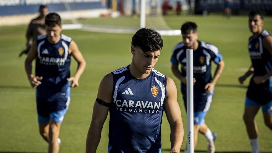 Una referencia demasiado tapada en el Real Zaragoza: Joaquín Delgado pierde peso para Ibai