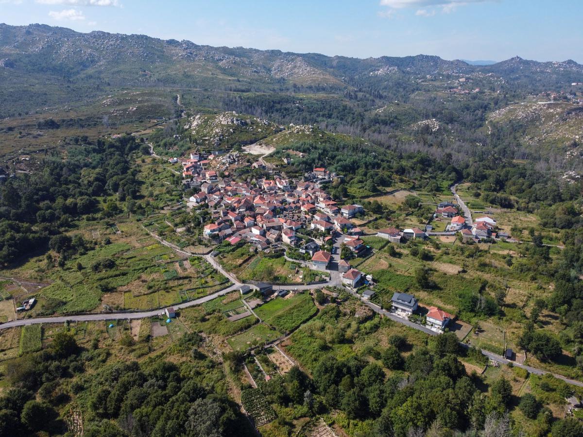 Vista aérea de Muimenta tras su restauración ahora premiada