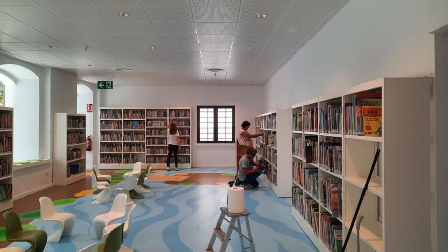 La biblioteca de Puigcerdà oferirà un cubicle per a videoconferències