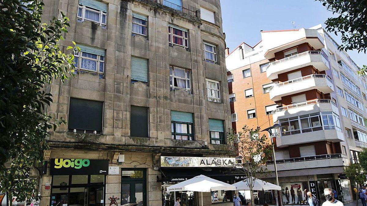 Edificio, en pleno centro de Vigo, asaltado por grupos okupas.