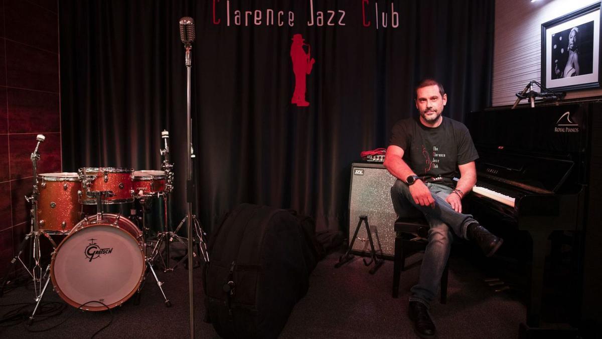 Javier Salinas, gerente del Clarence Jazz Club