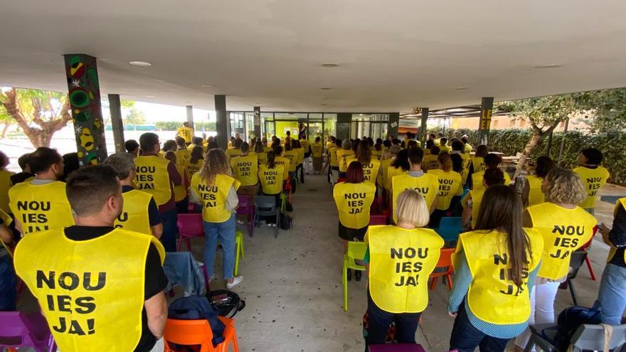 El último claustro de profesores, que ya son 140, donde se ratificó iniciar la campaña reivindicativa con Ampa y Consejo Escolar.