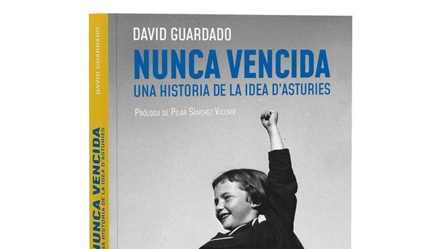 &quot;Nunca vencida&quot;, del académico de la Llingua David Guardado, sale en castellano