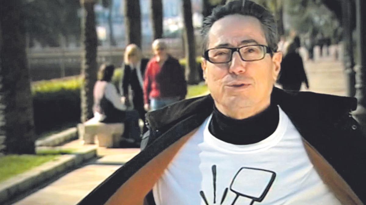 Ciudadanos en Blanco incluyó en las listas electorales de 2008 a un ciudadano italiano que aparece en uno de sus vídeos