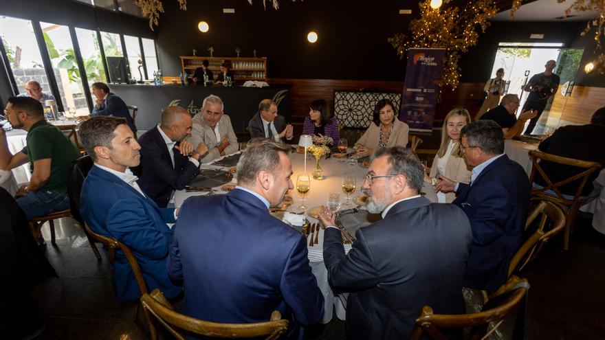 El Menjars de la Terra del Diario Información llegan al restaurante Maestral