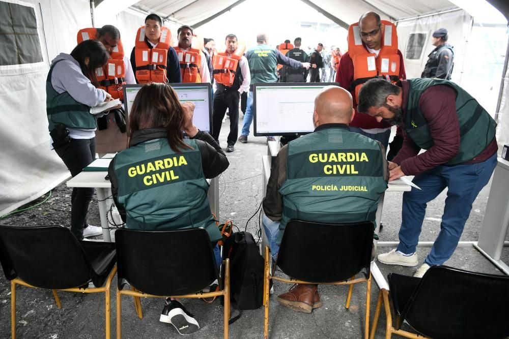 Simulacro ''de película'' en el puerto de A Coruña