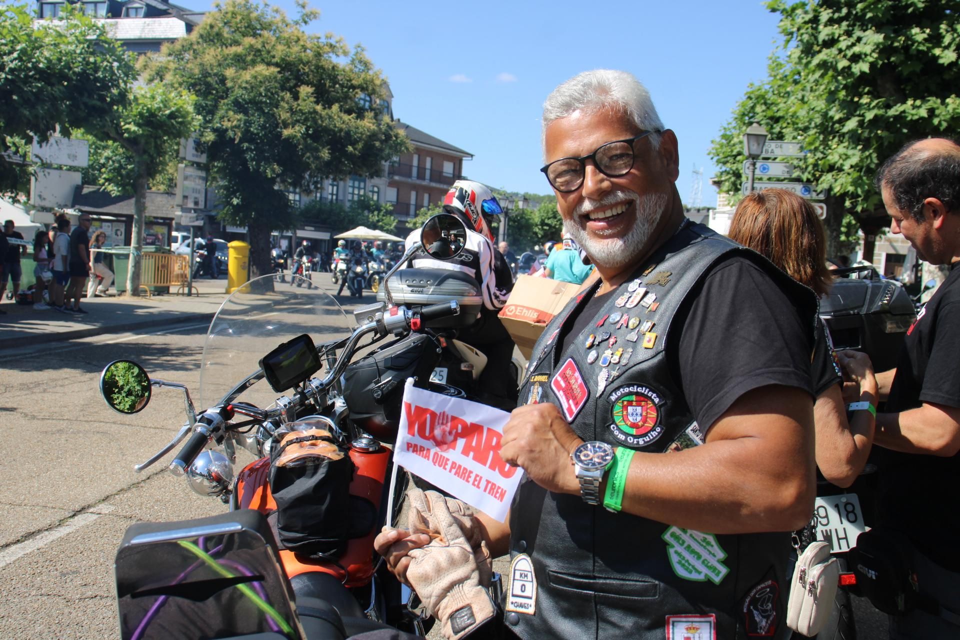 Sanabria vive su cita motera más reivindicativa y multitudinaria