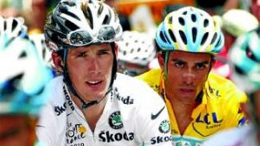Contador y Schleck libraránhoy la batalla del Tourmalet