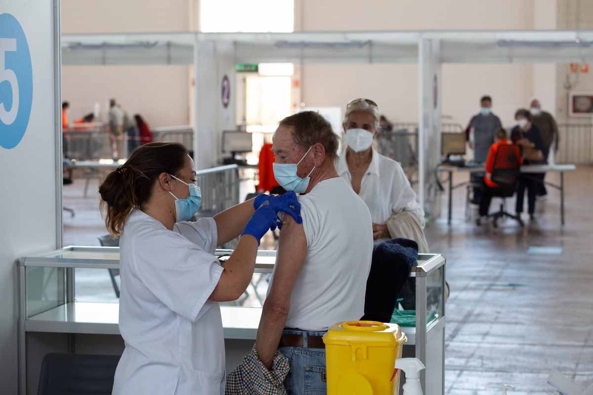 Ibiza  pisa el acelerador de la vacunación