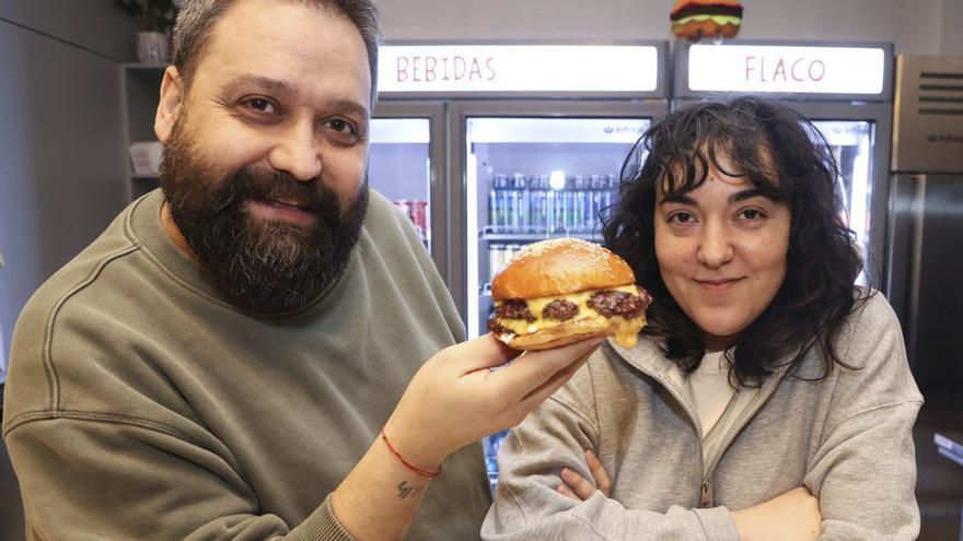 La «Flaquita» del estradense Gonzalo Pose se mete en la final del Campeonato de España de Hamburguesas