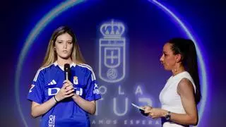 El Oviedo, a lo clásico: la renovación más esperada y una camiseta de un "azul sin pijaes"