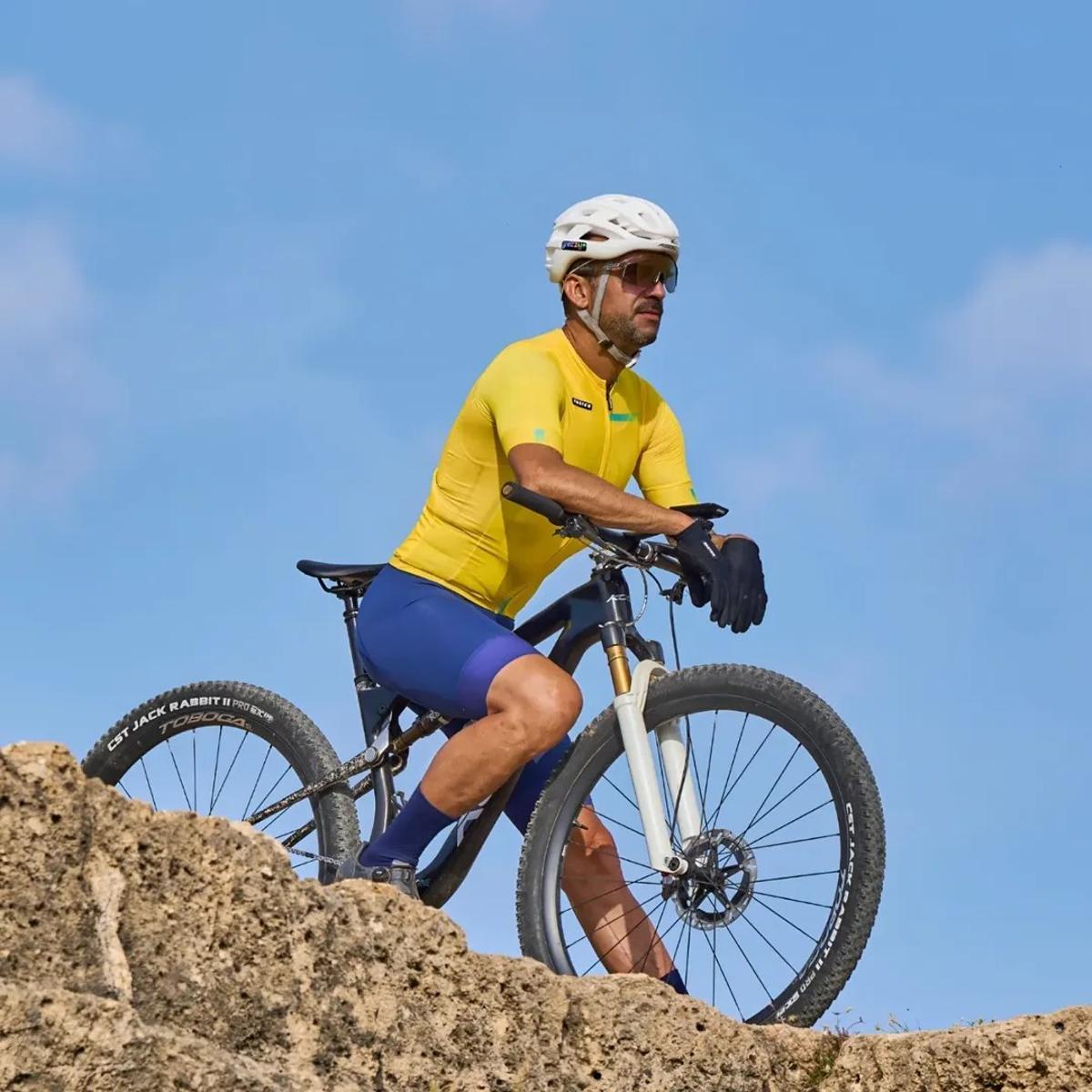 Esteban Chaves, en un entrenamiento por Mallorca