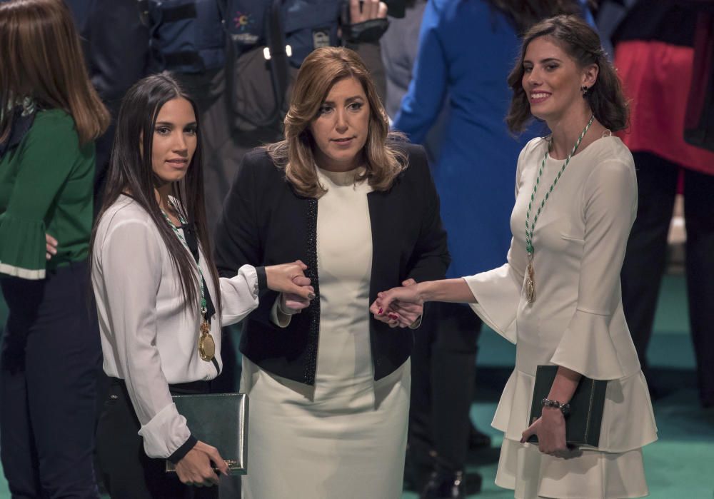 SUSANA DÍAZ ENTREGA LAS MEDALLAS DE ANDALUCÍA