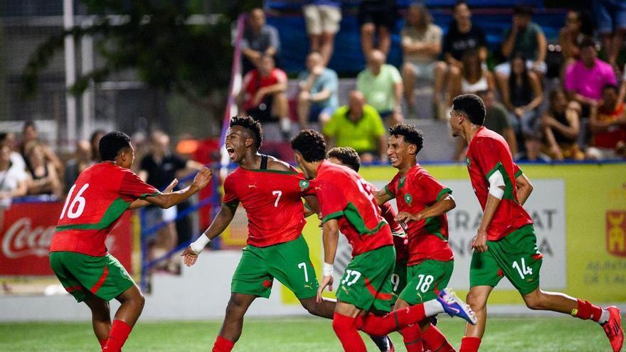 Marruecos somete al Valencia CF y se enfrentará a Mauritania en la final el COTIF (2-0)