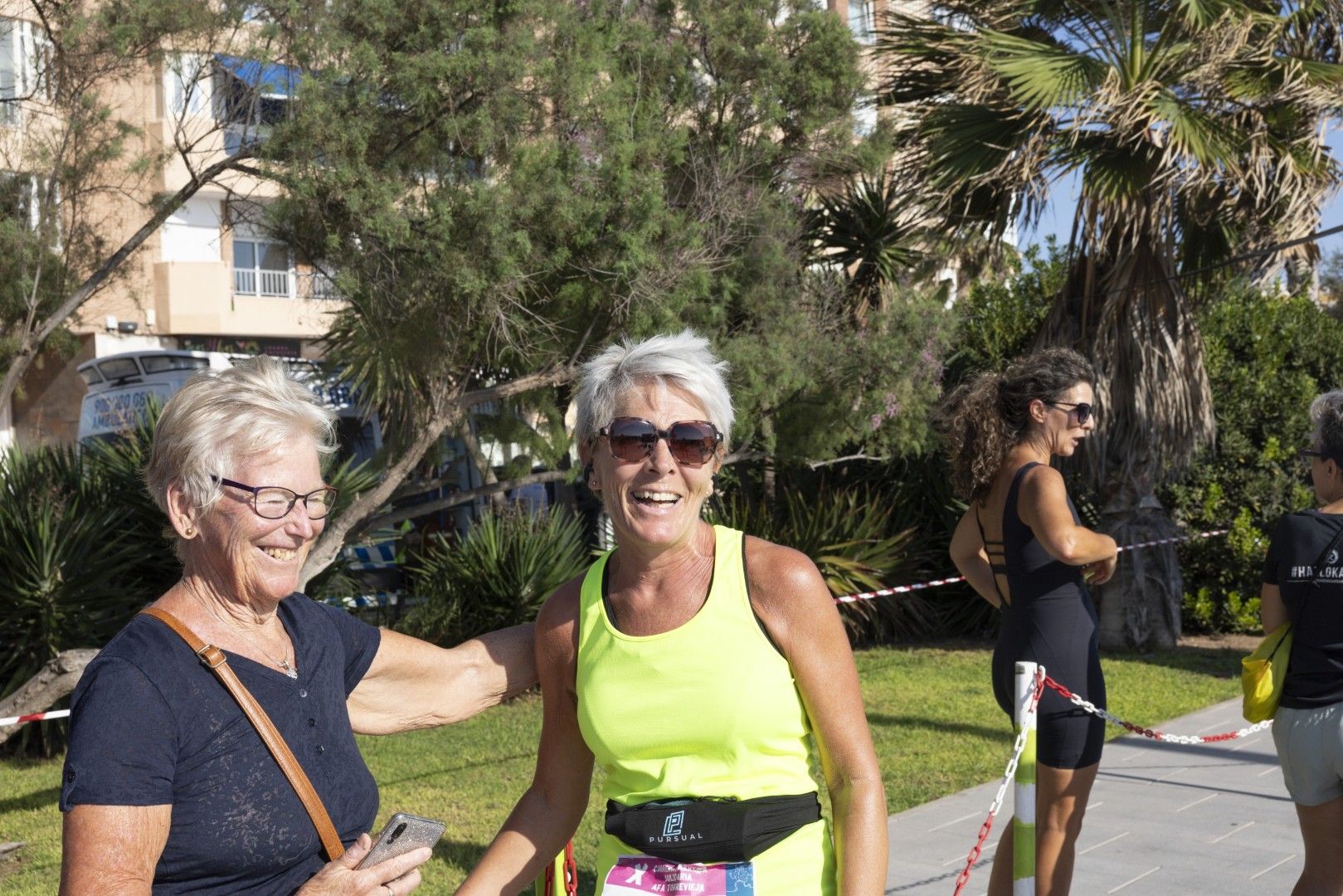 Así fue en imágenes una nueva edición de la carrera solidaria de AFA Torrevieja