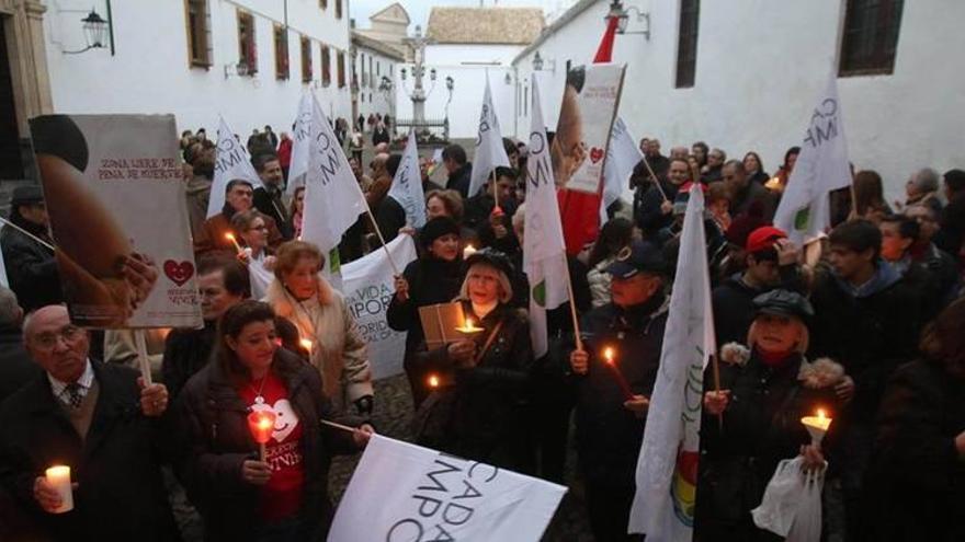 Celebran un nuevo acto contra el aborto en Capuchinos