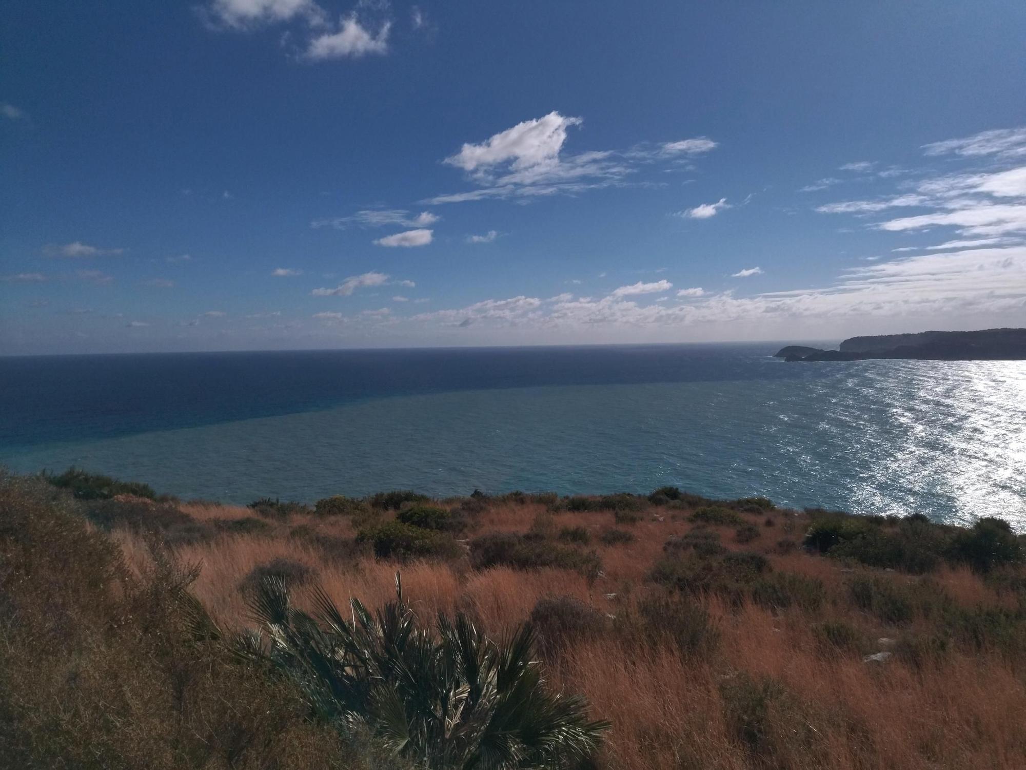 Un mar de contrastes (azules) en Xàbia