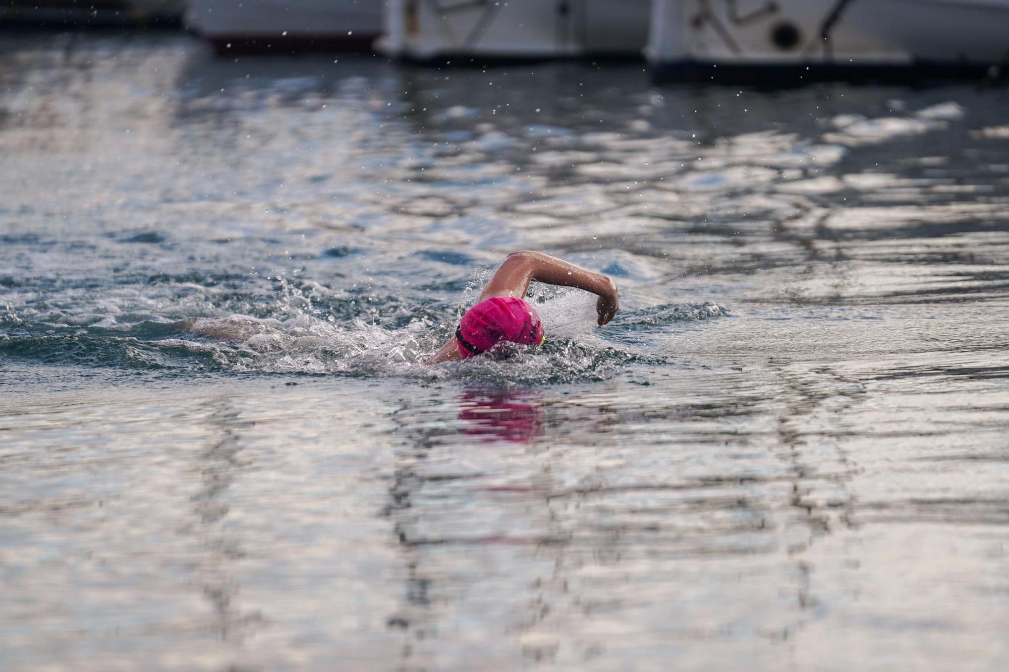 Todas las imágenes de la Copa de Nadal de natación en Ibiza