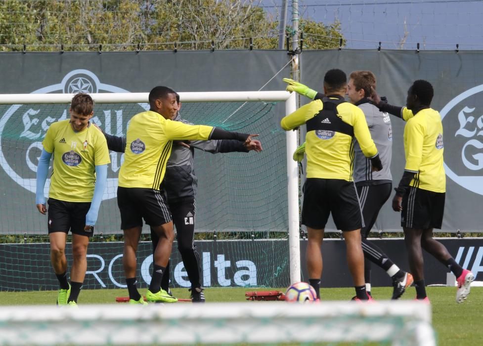 El equipo celeste se ejercita en A Madroa dos días después de caer por la mínima en Balaídos ante el Manchester United