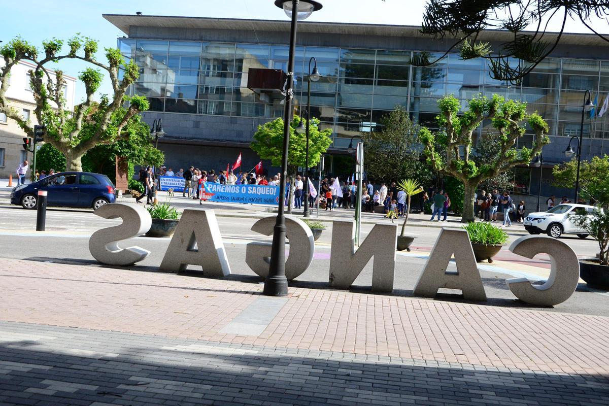 Las imágenes de la manifestación del 1º de Mayo en Cangas