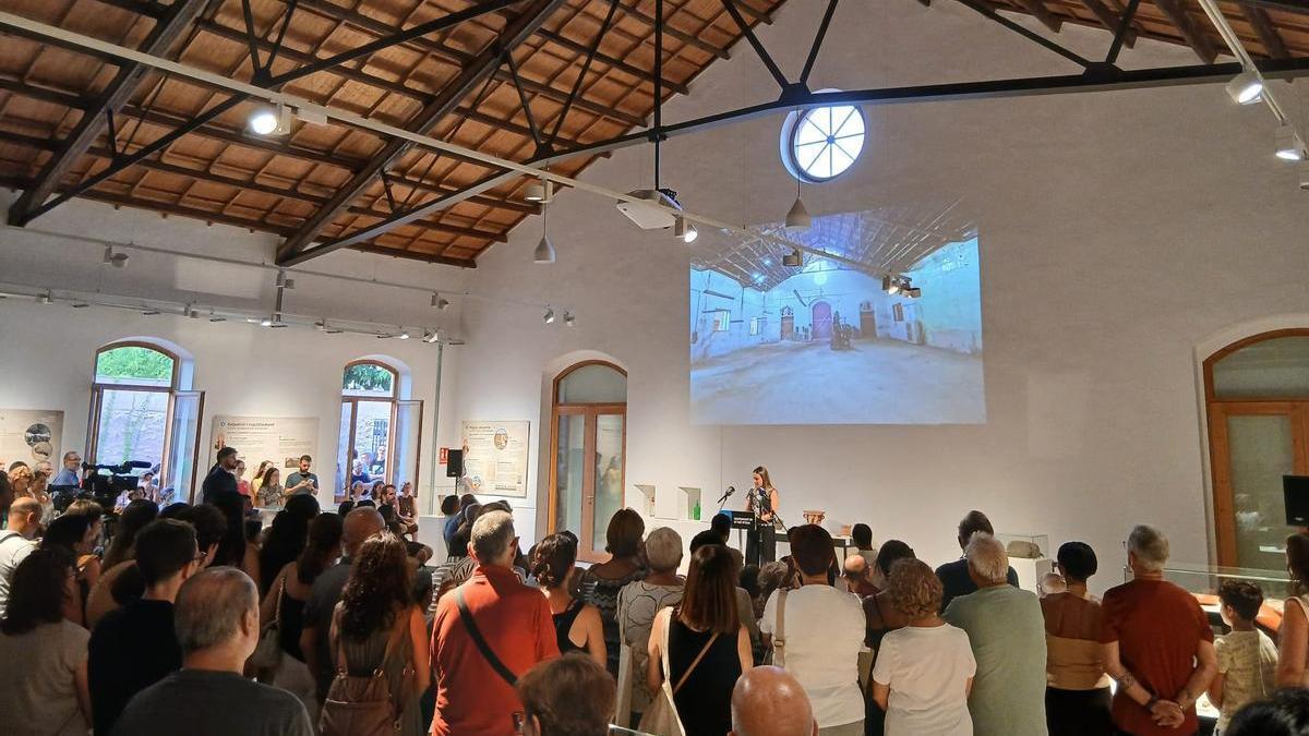 La alcaldesa, Tania Baños, presidió la inauguración del Museu Arqueològic de la Vall.