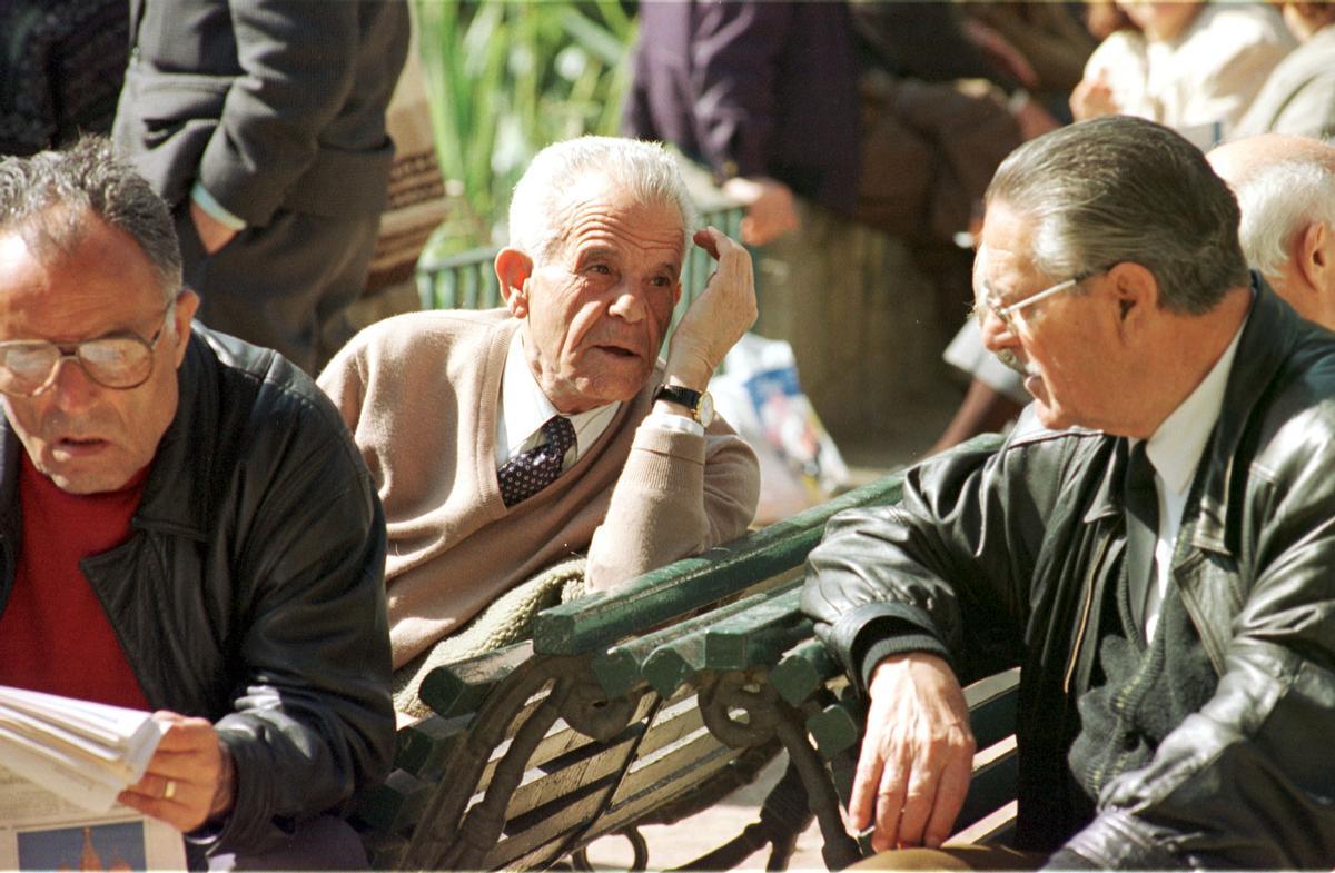 Jubilados con trabajo: esto es lo que podría pasar con su pensión de la Seguridad Social