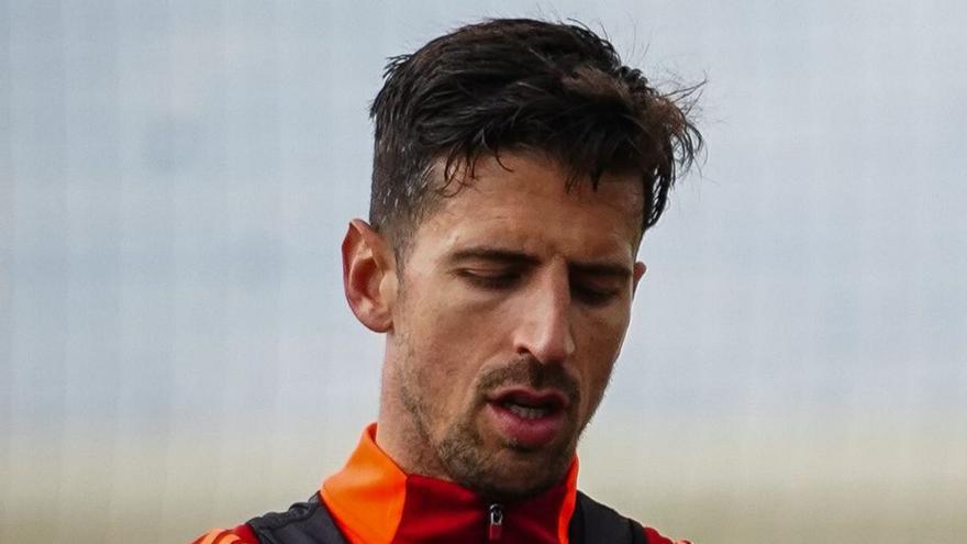 Fran Fernández, otra vez a vueltas con el once del Real Murcia