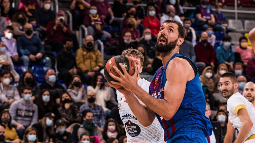 El Barça frustra a un combativo Monbus Obradoiro