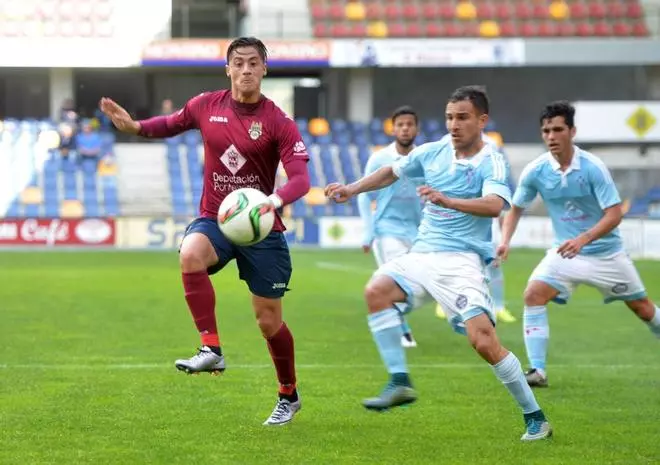 El Celta B se aleja del descenso a costa del Pontevedra