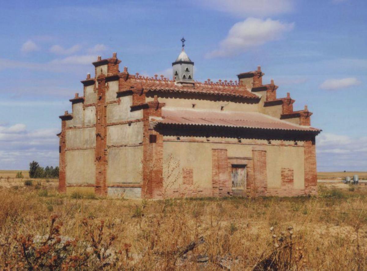 San Agustín del Pozo, arte, palomares y pasado romano rodeado de salinas