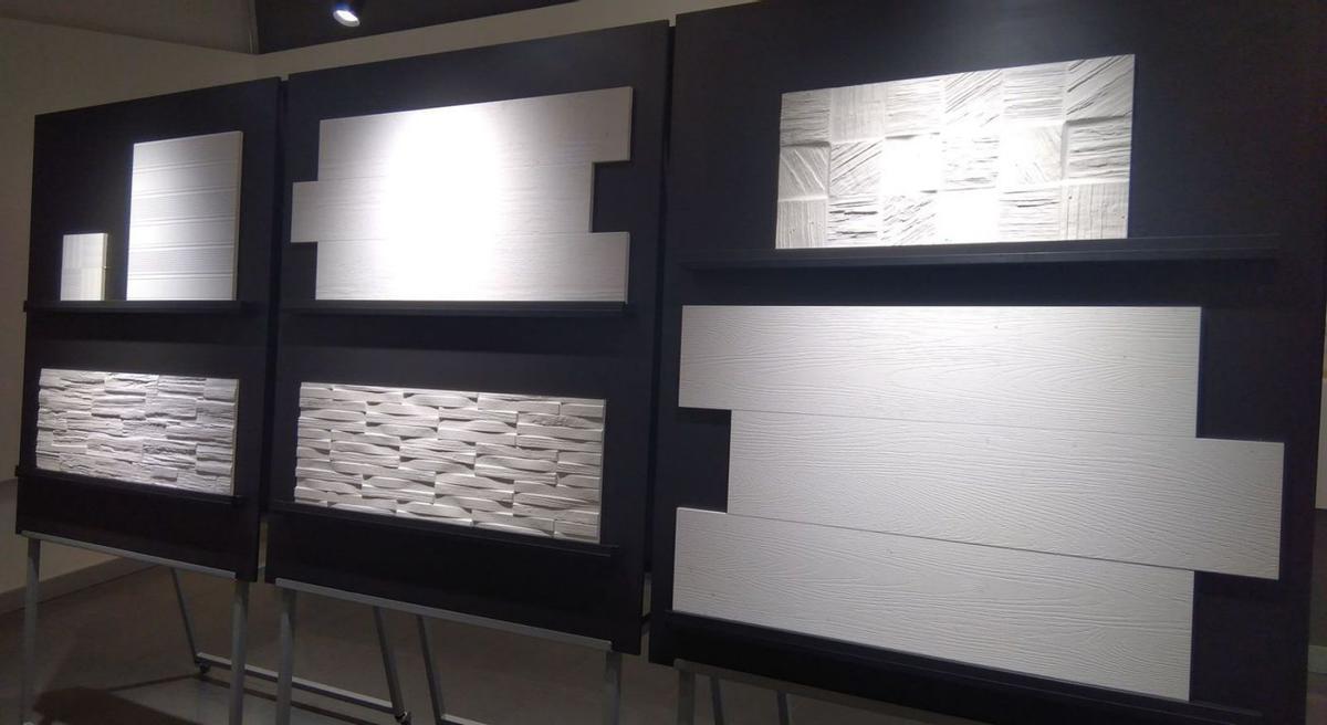 TENDENCIAS. La firma presenta en su estand de Cevisama las últimas innovaciones en textura y relieve.