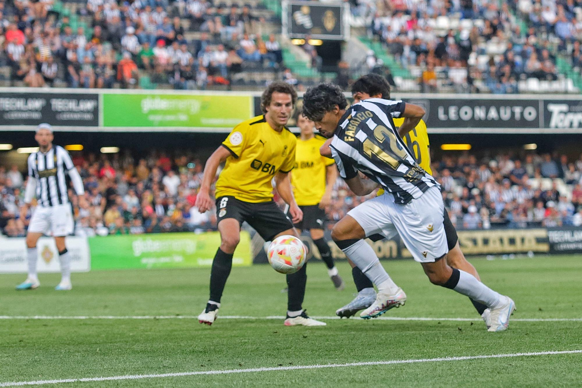 Galería | Disfruta de las mejores imágenes del Castellón-Real Unión