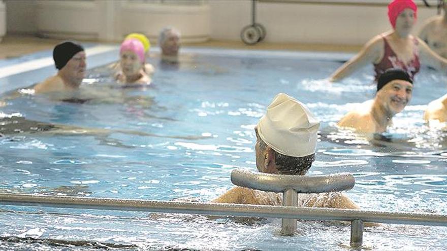 El balneario abre temporada con la previsión de récord de alojamientos