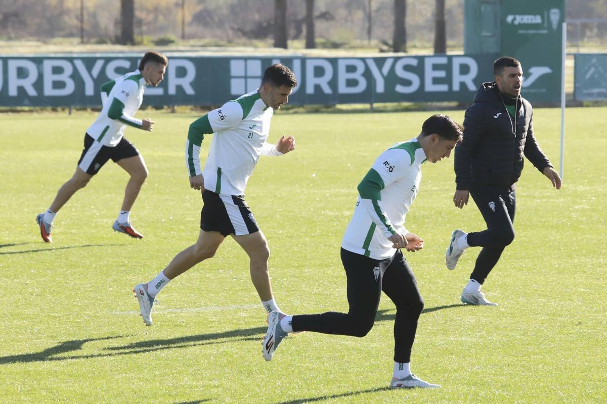 La vuelta a los entrenamientos del Córdoba CF, en imágenes