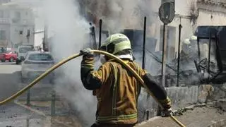 Brand an der Playa de Palma: Hausbesetzerin legt Feuer, weil Eigentümer sie rausschmeißen wollte