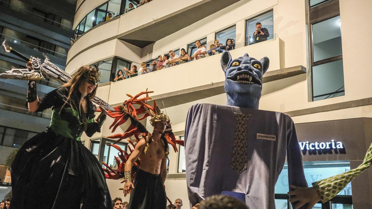 El Chapuzón de 2025, uno de los actos más importantes de las fiestas de La Naval.
