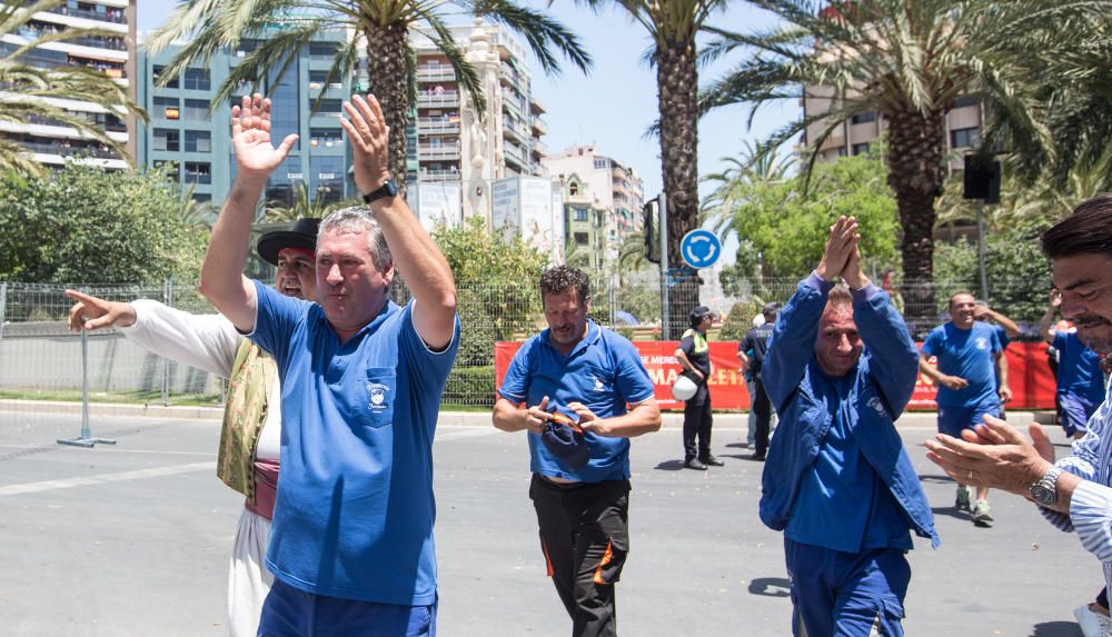 Hogueras 2018: Mascletá de las Hogueras de Alicante de 23 de junio.