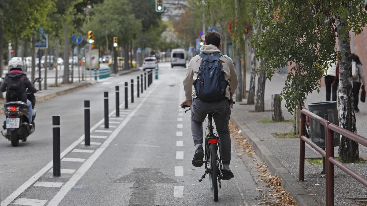 El carril bici de l’avinguda Lluís Pericot de Girona