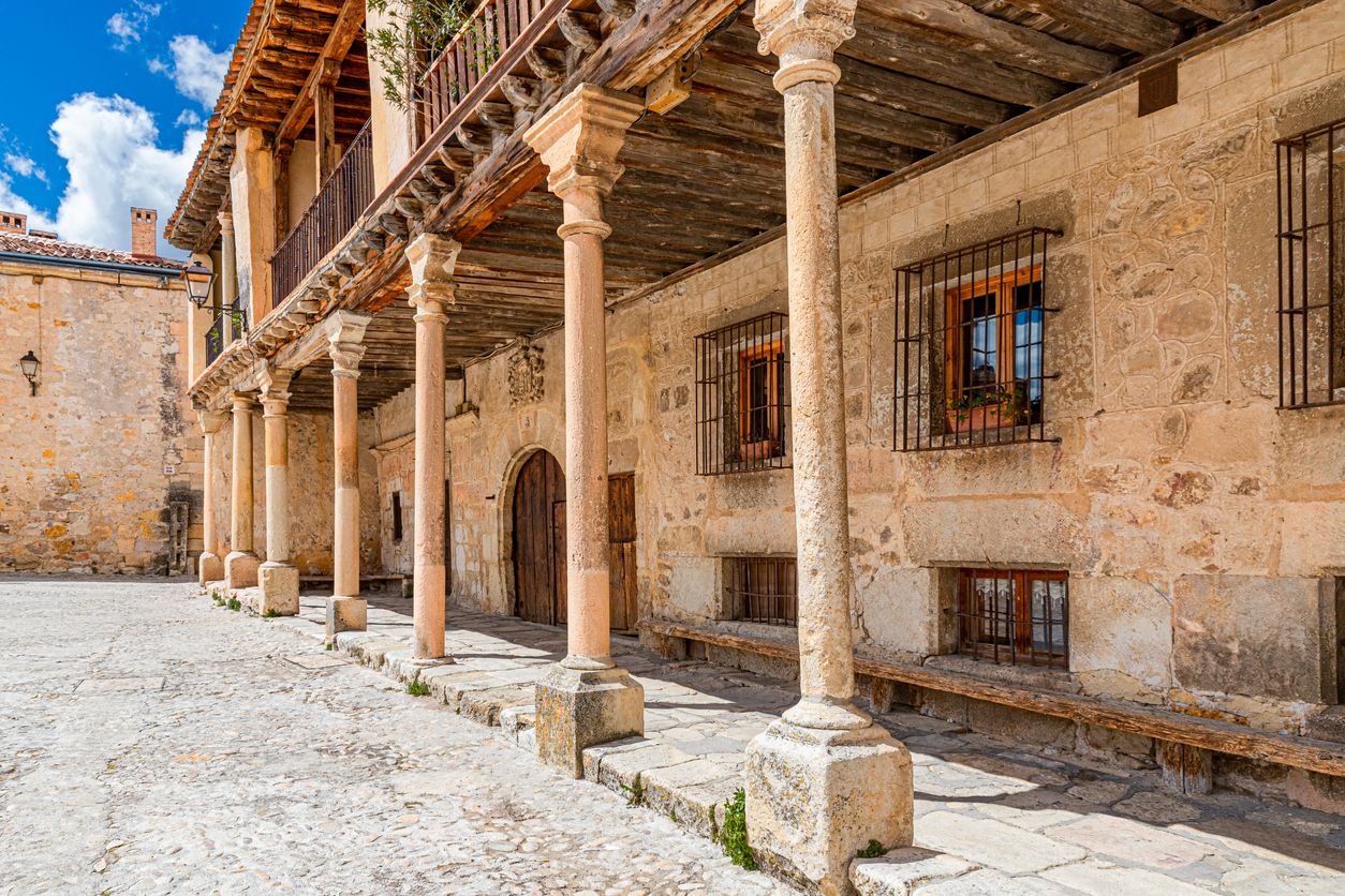 Plaza Mayor de Pedraza.