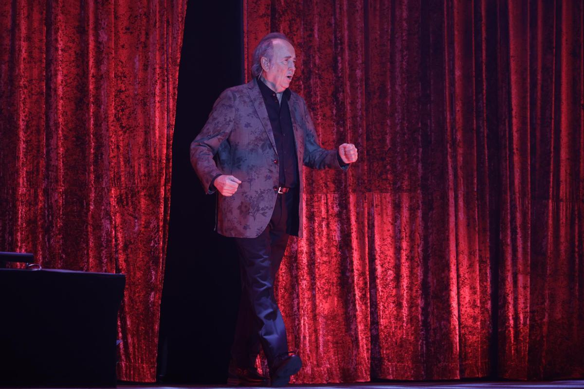 Serrat empieza la despedida en el Palau Sant Jordi.