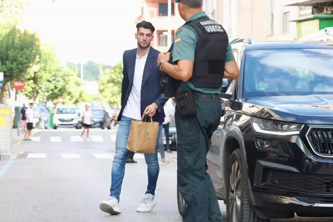 Rafa Mir sale de los juzgados de Llíria tras quedar en libertad con cargos