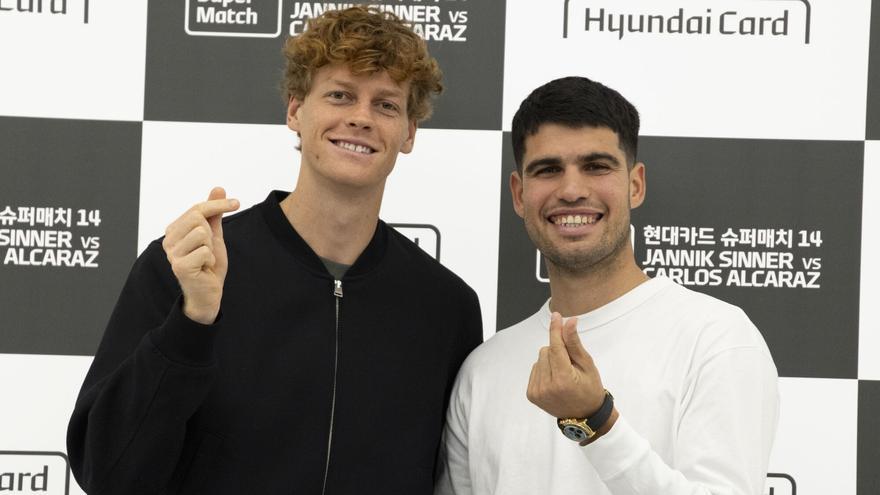 Jannik Sinner se distancia aún más de Carlos Alcaraz
