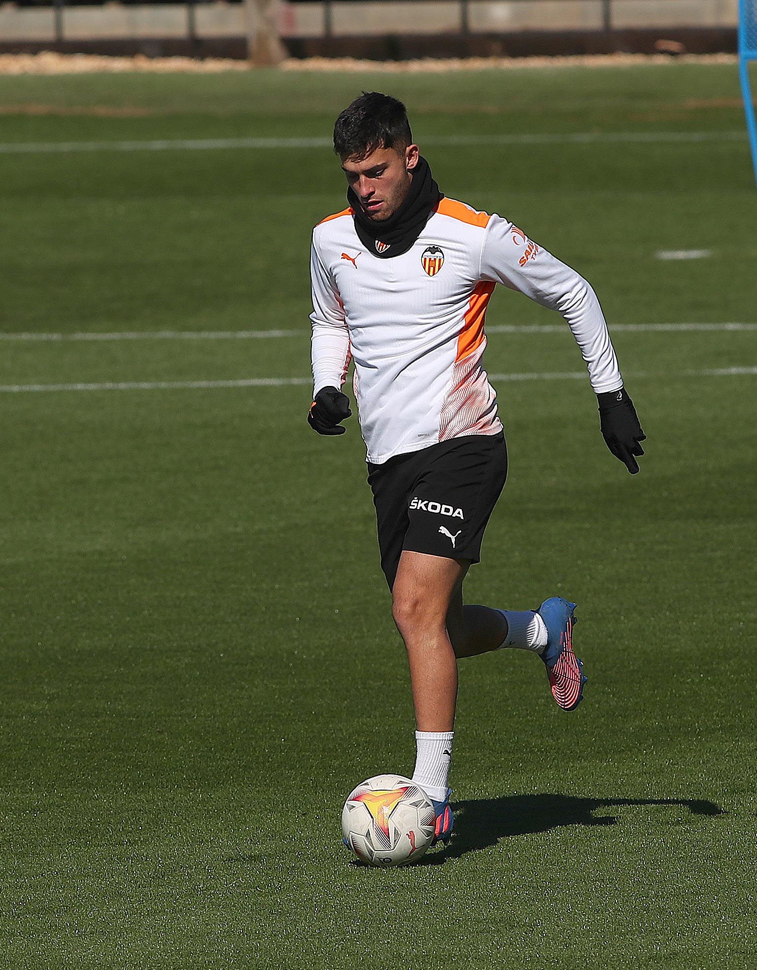 Las imágenes del entrenamiento de hoy del Valencia CF