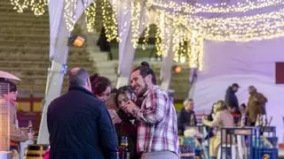 El "tardeo" abre la Navidad en la plaza de toros