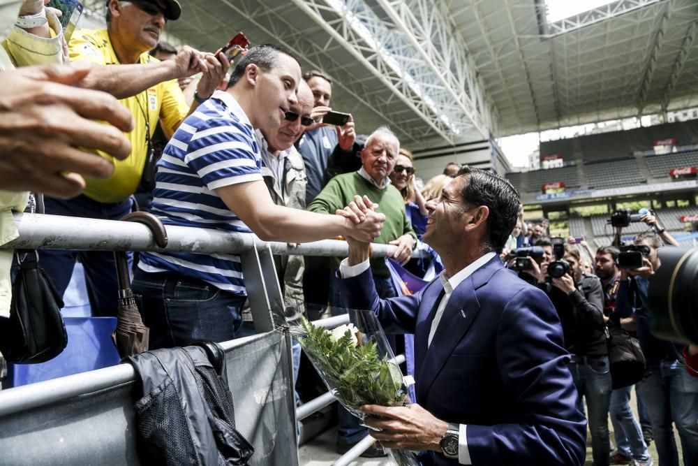 Presentación de Fernando Hierro como entrenador del Real Oviedo