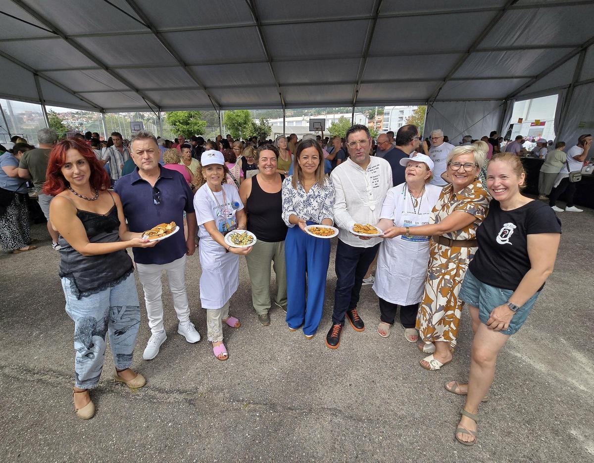 Moaña exalta su mejillón en una fiesta que vende cinco toneladas de producto en menos de tres horas