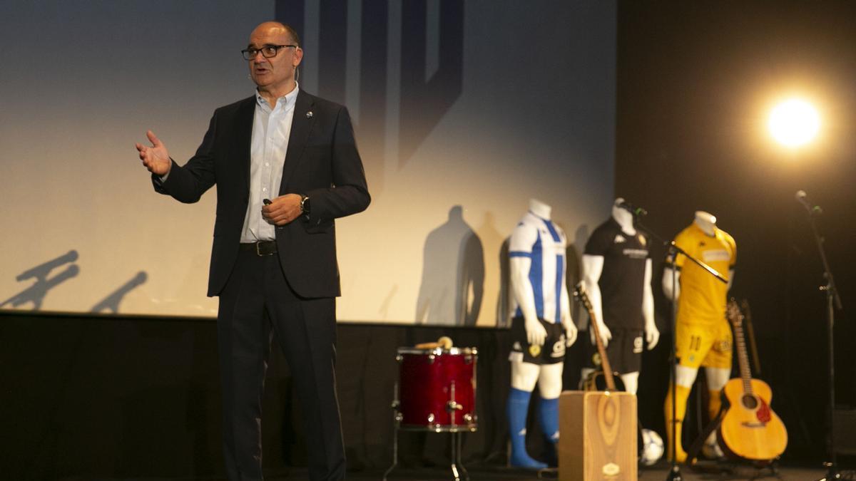 Manuel Palomar durante la presentación de los actos del Centenario