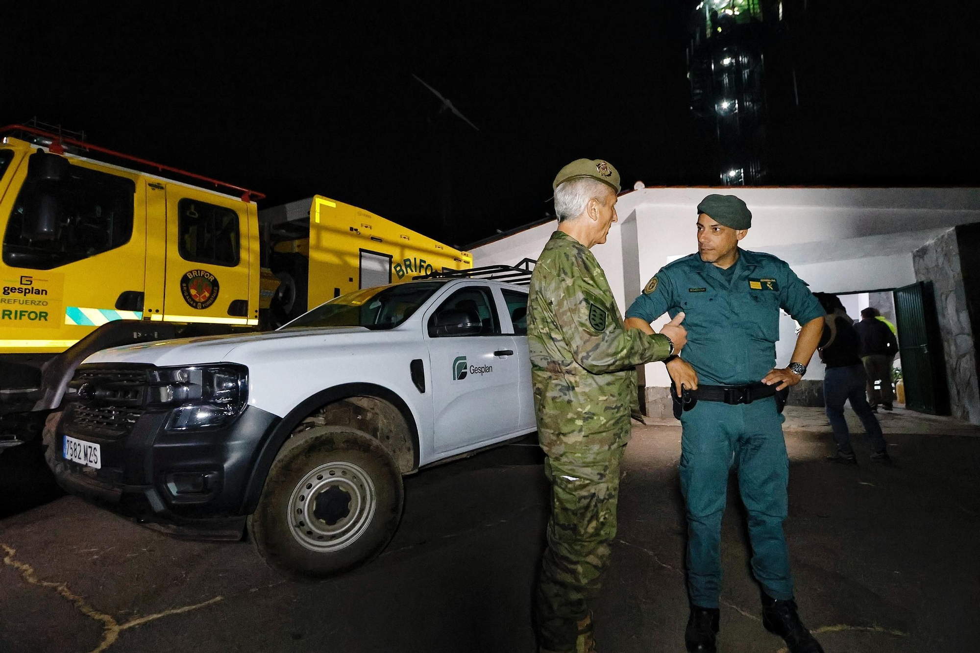 Visita nocturna al Operativo de Prevención y Extinción de Incendios Forestales