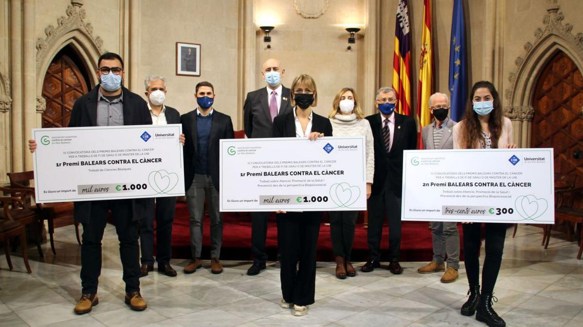 Libran los IV Premios Balears contra el cáncer | AECC