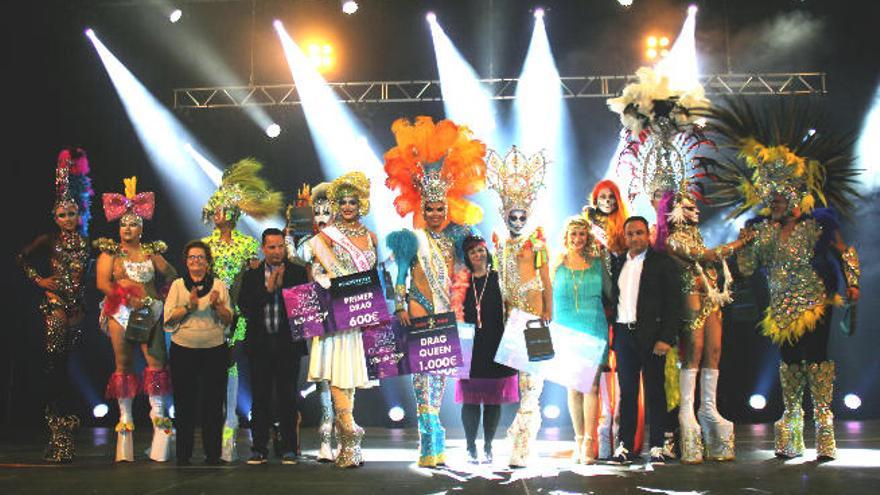 La Tullida reina  entre los drags de Moya con &#039;Va por ti mariquilla polvorón&#039;